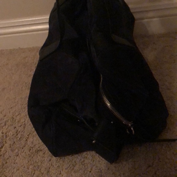 Duffle bag - Picture 2 of 5
